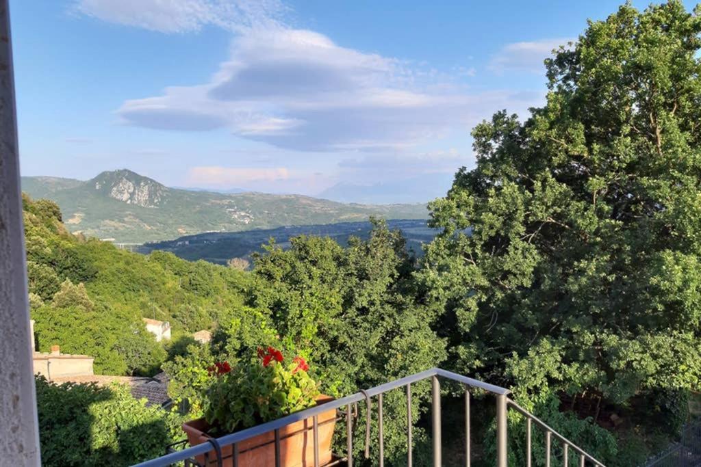 Al Colle Apartment Castel San Vincenzo Exterior photo